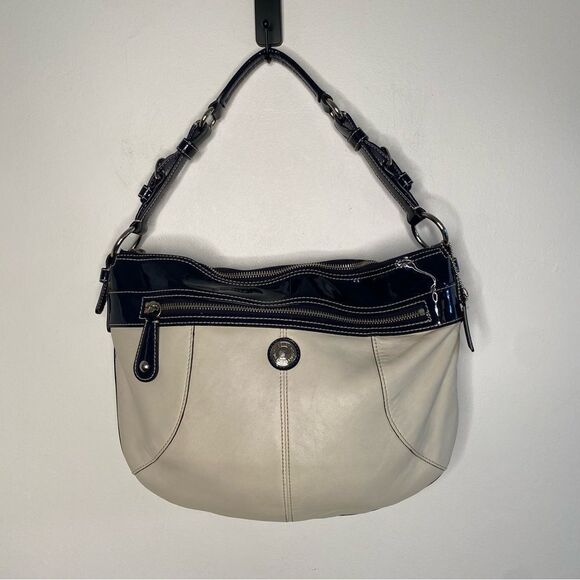 COACH Y2K Era Laura Hobo Style Cream Leather and Navy Patent Trim Handbag - Picture 1 of 16
